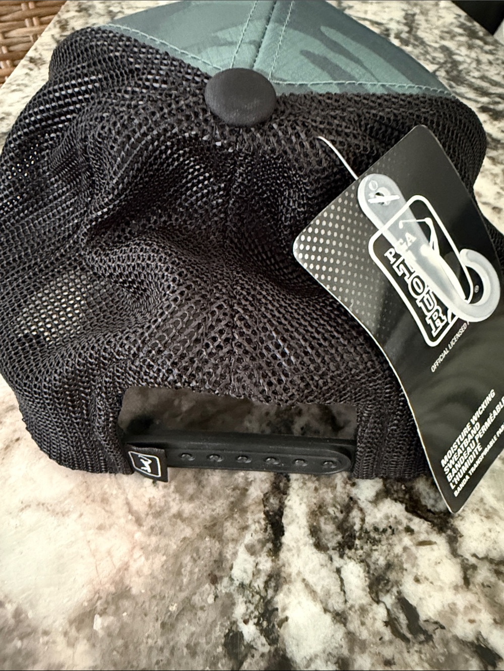 Men's PGA TOUR Black trucker camo duck green black Adjustable Hat NWT - Picture 2 of 7